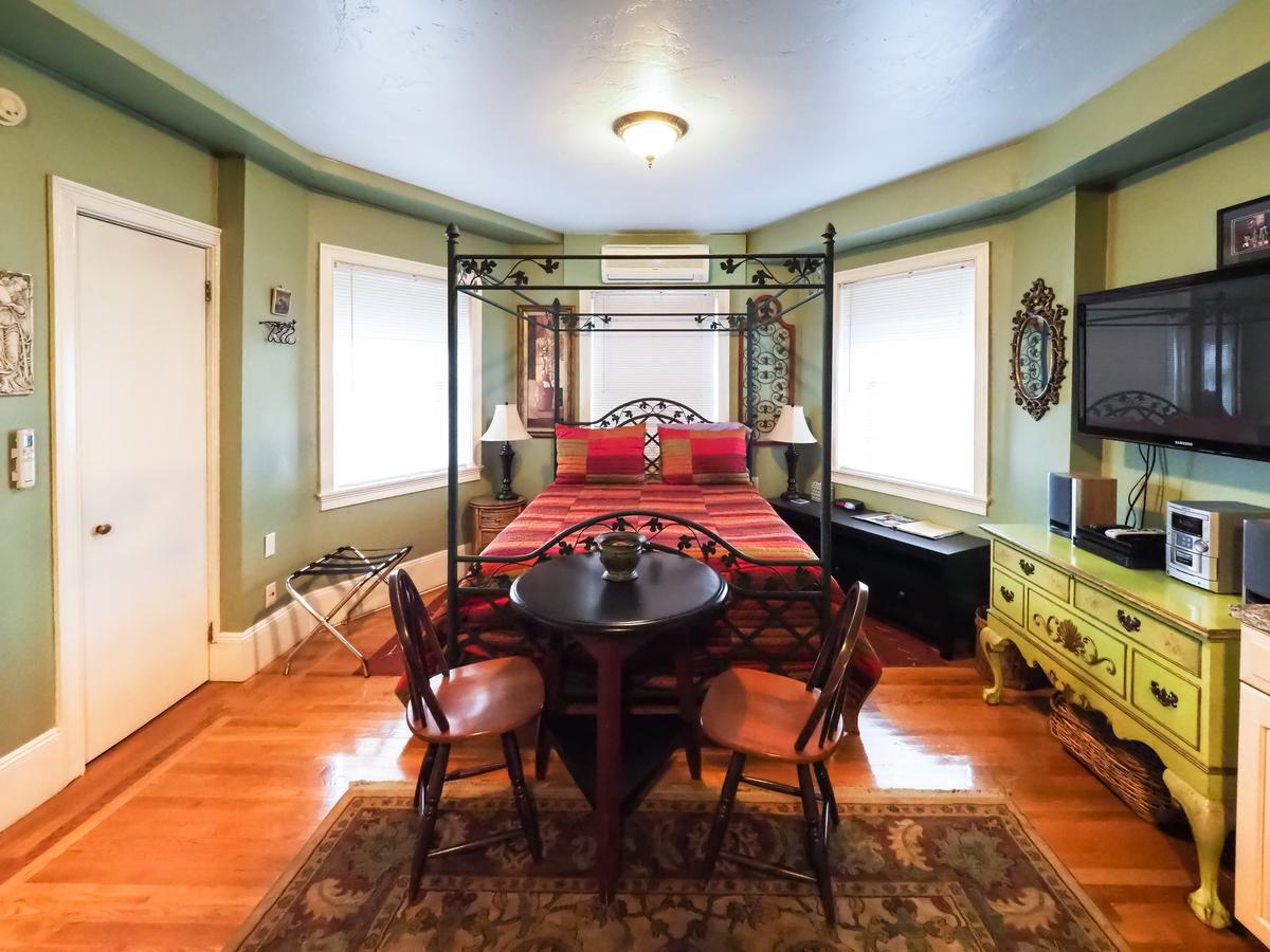 보스톤 The Gryphon House B&B 외부 사진